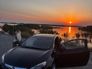 2012 Opel Astra GTC J Рестайлинг, чёрный, 800000 рублей, вид 5