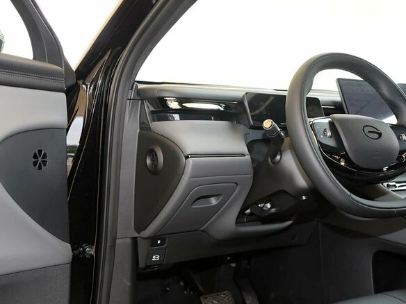 2026 GAC Trumpchi S7 I Рестайлинг, чёрный, 5300000 рублей - вид 6