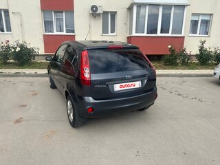 2008 Ford Fiesta Mk5, серый, 280000 рублей, вид 3