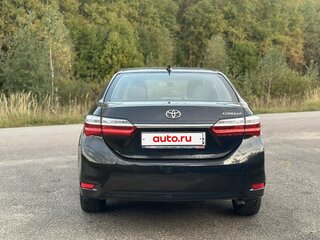 2017 Toyota Corolla XI (E160, E170, E180) Рестайлинг 1, чёрный, 1680000 рублей, вид 3