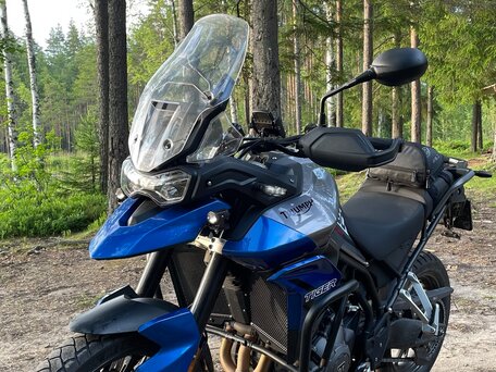 2022 Triumph Tiger 850 Sport, синий, 1010000 рублей, вид 5