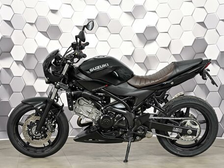 2021 Suzuki SV 650, чёрный, 627000 рублей, вид 4