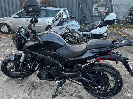 2024 Bajaj Dominar 400, чёрный, 355000 рублей, вид 4