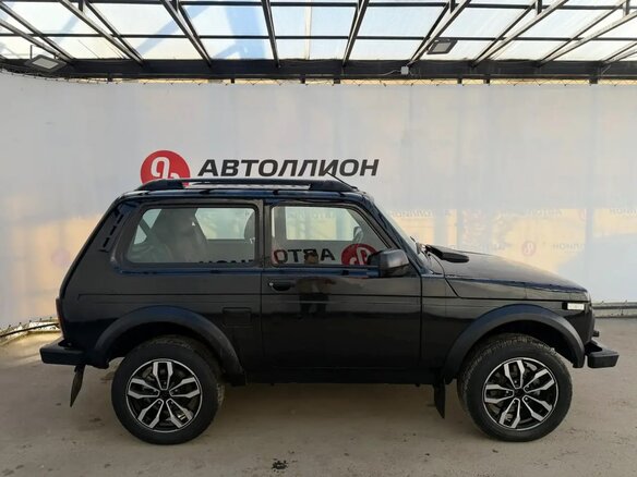 2025 Lada (ВАЗ) Niva Legend Sport I, чёрный, 1390000 рублей - вид 5