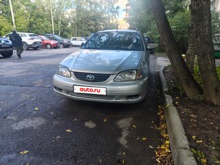 2002 Toyota Avensis I Рестайлинг, серебристый, 249000 рублей, вид 2
