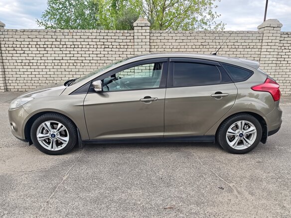 2012 Ford Focus III, коричневый - вид 5