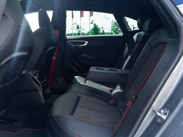 2025 Audi A5 L Sportback III (B10), серый, 6489000 рублей - вид 8