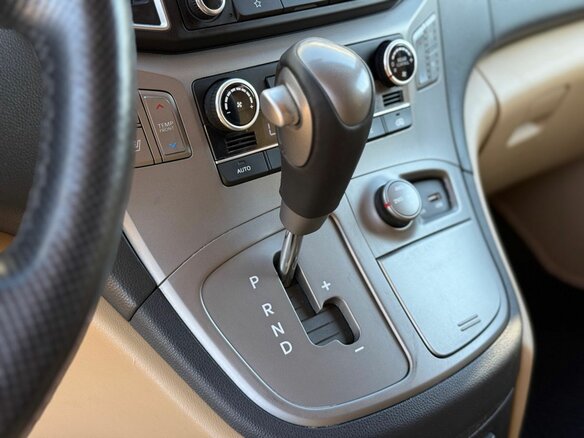 2018 Hyundai Grand Starex I Рестайлинг 2, чёрный - вид 22