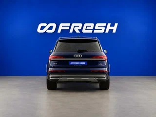 2020 Audi Q7 45 TDI II (4M) Рестайлинг, синий, 7333055 рублей, вид 4