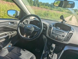 2017 Ford Kuga II Рестайлинг, серебристый, 1350000 рублей, вид 4
