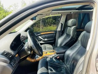 2004 BMW X5 4.4i I (E53) Рестайлинг, бежевый, 950000 рублей, вид 5