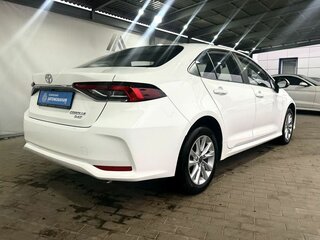 2025 Toyota Corolla Sporty XII (E210) Рестайлинг, белый, 3099000 рублей, вид 5
