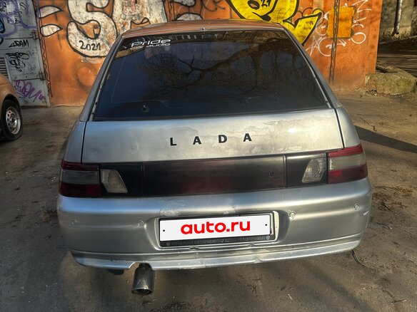 2004 Lada (ВАЗ) 2112, серебристый, 140000 рублей - вид 2