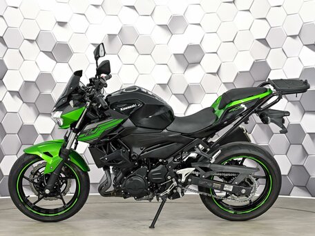 2019 Kawasaki Z 400, чёрный, 595000 рублей, вид 4