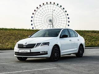 2017 Skoda Octavia III (A7) Рестайлинг, белый, 1850000 рублей, вид 1