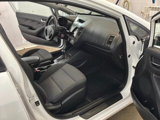 2014 Kia Cerato III, белый, 1250000 рублей, вид 5