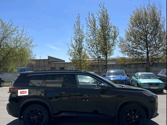 2023 Nissan Rogue III, чёрный - вид 15