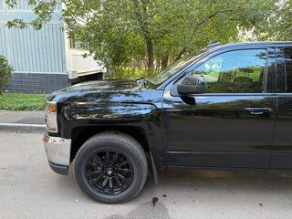2018 Chevrolet Silverado Double Cab 6-speed III (K2XX) Рестайлинг, чёрный, 2500000 рублей, вид 2