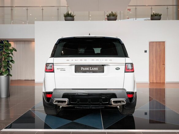 2019 Land Rover Range Rover Sport II Рестайлинг, белый, 4830000 рублей - вид 3