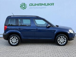 2011 Skoda Yeti I, синий, 980000 рублей, вид 4