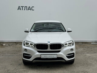 2017 BMW X6 30d II (F16), белый, 5100000 рублей, вид 2
