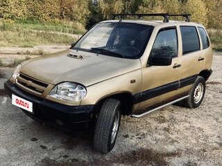 2004 Chevrolet Niva I, бежевый, 215000 рублей, вид 1