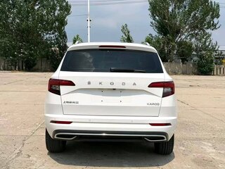 2022 Skoda Karoq DSG7 I, белый, 2050000 рублей, вид 5