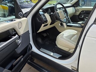 2020 Land Rover Range Rover IV Рестайлинг, белый, 6999999 рублей, вид 4