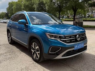 2023 Volkswagen Tayron I Рестайлинг, синий, 1850000 рублей, вид 3