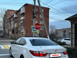 2014 Lexus ES 250 VI, белый, 1730000 рублей, вид 3