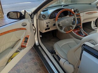 2004 Mercedes-Benz CLK-Класс 320 II (W209), серебристый, 1450000 рублей, вид 2