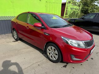 2014 Kia Rio III, красный, 740000 рублей, вид 3