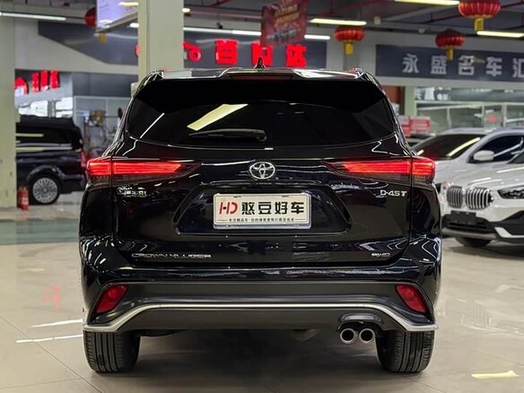 2025 Toyota Crown Kluger, чёрный, 5440202 рублей - вид 21
