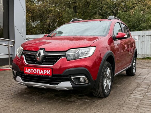 2020 Renault Sandero Stepway II Рестайлинг, красный - вид 3