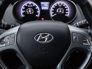 2013 Hyundai ix35 I Рестайлинг, белый, 950000 рублей, вид 5