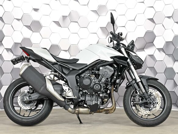 2025 Honda CB 1000 Hornet, белый, 1277000 рублей - вид 2