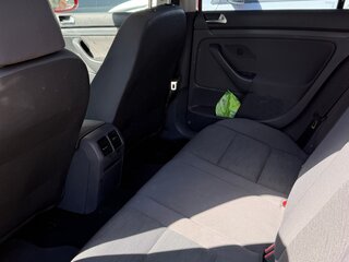 2006 Volkswagen Golf V, красный, 505000 рублей, вид 5