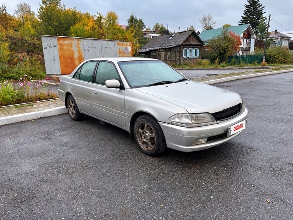 2000 Toyota Carina VII (T210), серебристый, 449000 рублей