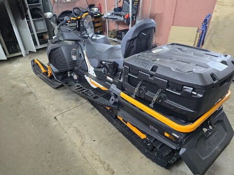 2023 BRP Lynx 69 Ranger, чёрный, 1700000 рублей, вид 2