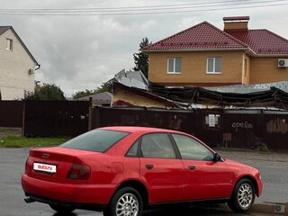1995 Audi A4 I (B5), красный, 140000 рублей, вид 2