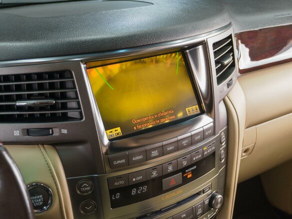 2009 Lexus LX 570 III, чёрный - вид 15