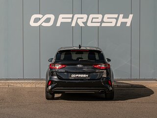 2018 Kia Ceed III, чёрный, 1245000 рублей, вид 4