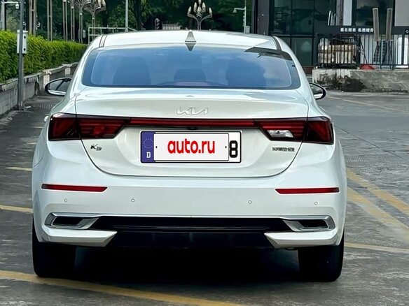 2021 Kia K3 II (China Market), белый - вид 8