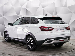 2024 Lada (ВАЗ) Vesta SW Cross I Рестайлинг (NG), белый, 1398000 рублей, вид 3