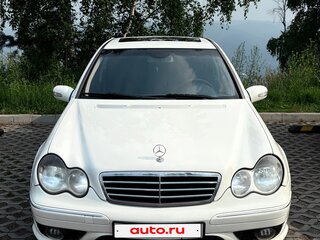 2005 Mercedes-Benz C-Класс 230 II (W203) Рестайлинг, белый, 1200000 рублей, вид 2