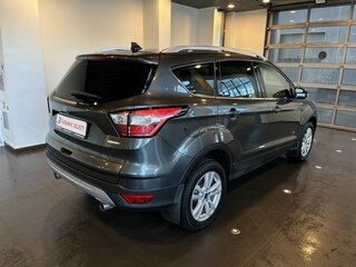 2017 Ford Kuga II Рестайлинг, серый, 1448000 рублей, вид 3