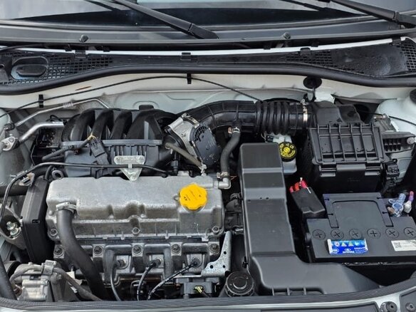 2024 Lada (ВАЗ) Largus I Рестайлинг, белый, 1100000 рублей - вид 6