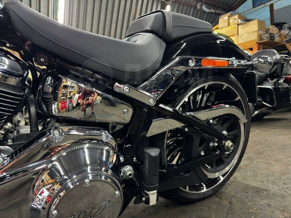 2023 Harley-Davidson Breakout, чёрный, 2310000 рублей - вид 24