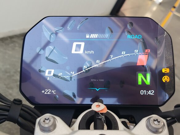 2024 BMW F 900 R, красный, 1049000 рублей - вид 8