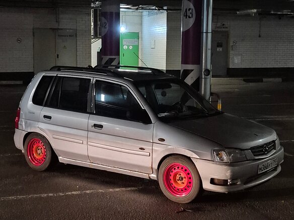2002 Mazda Demio I (DW), серебристый, 150000 рублей - вид 8